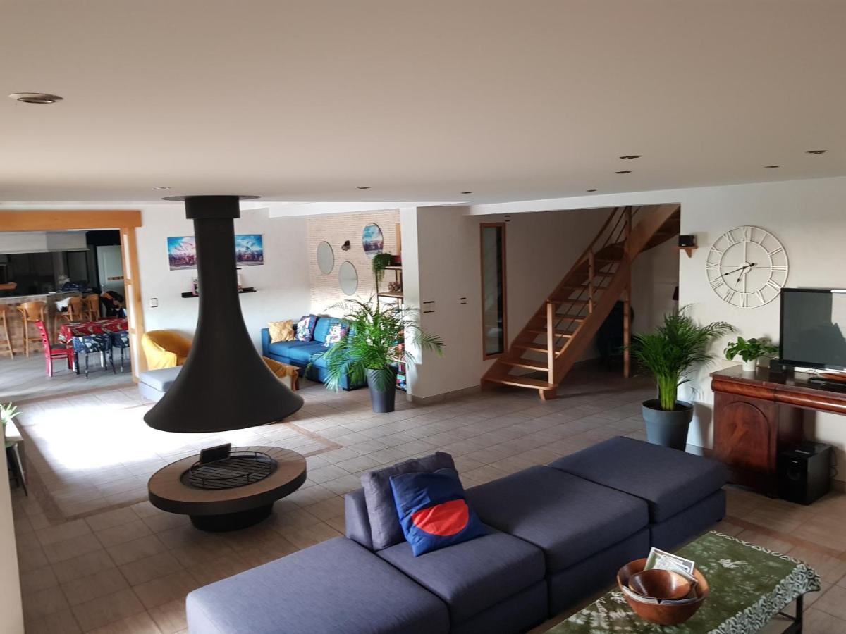 Magnifique Villa Avec Piscine Interieure Saint-Pois Экстерьер фото