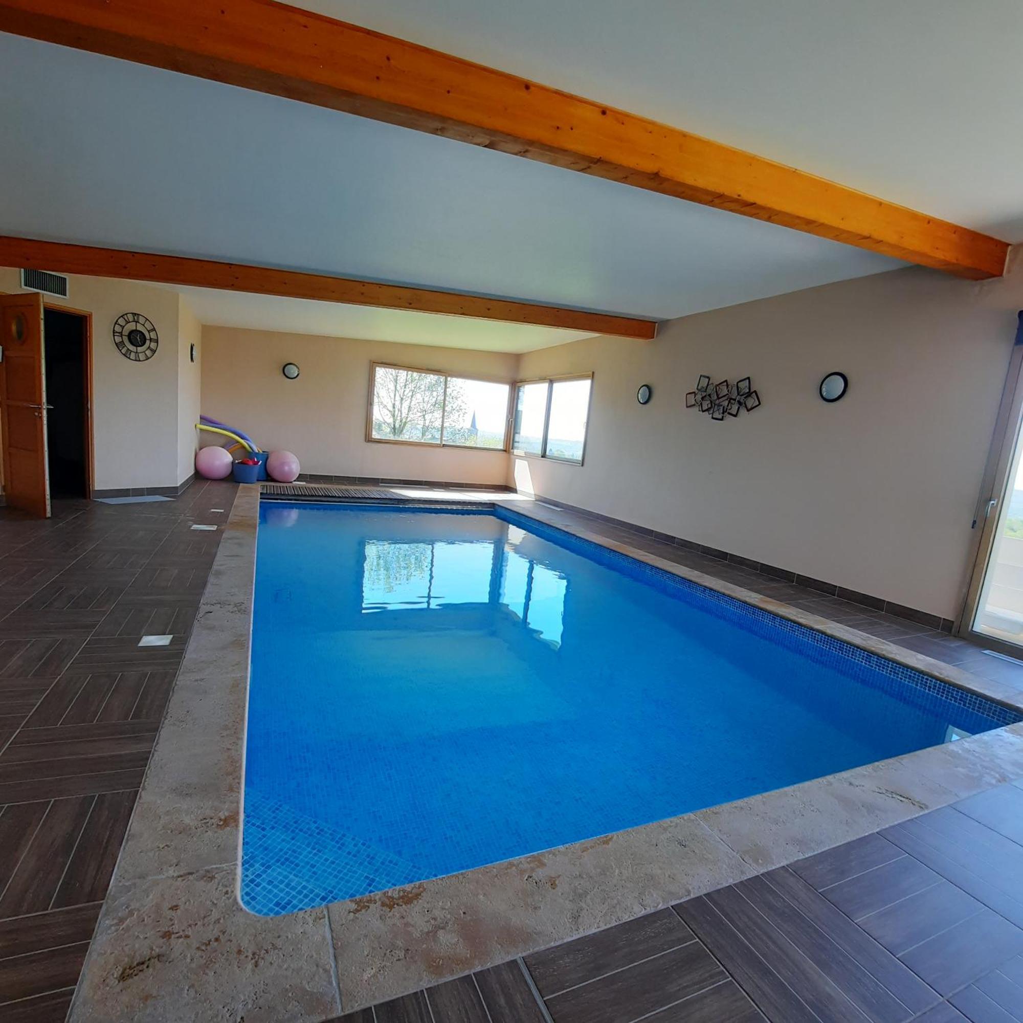 Magnifique Villa Avec Piscine Interieure Saint-Pois Экстерьер фото