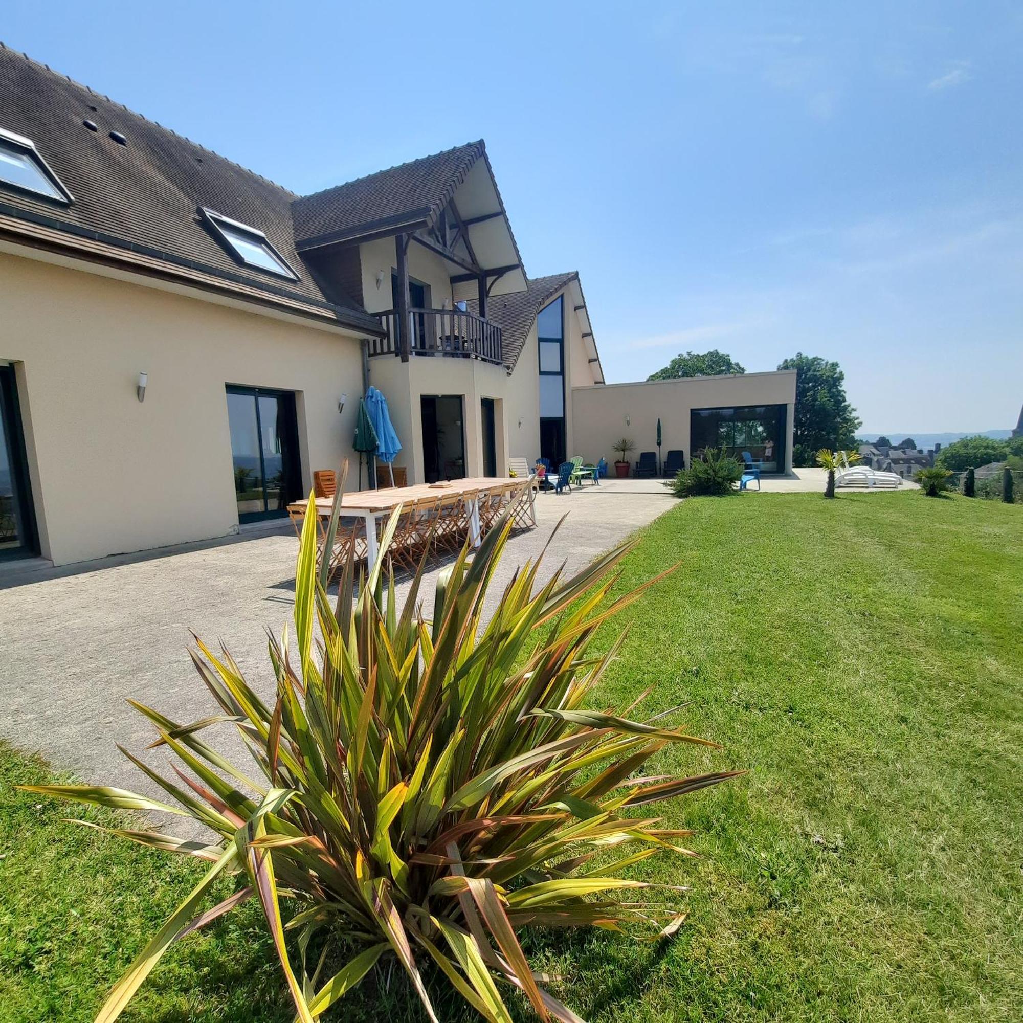 Magnifique Villa Avec Piscine Interieure Saint-Pois Экстерьер фото