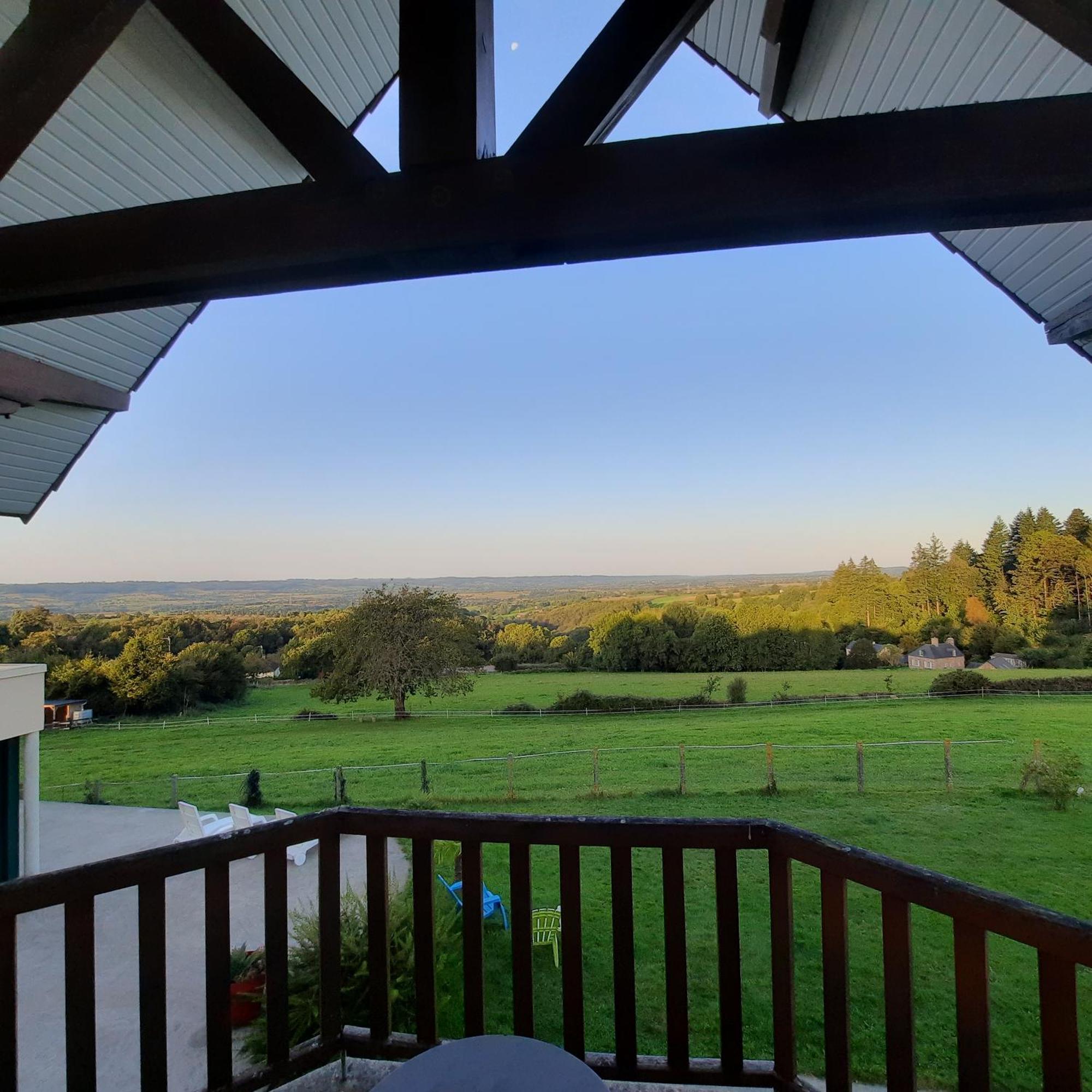 Magnifique Villa Avec Piscine Interieure Saint-Pois Экстерьер фото